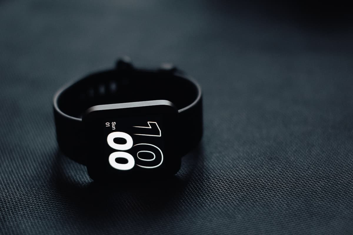 How to Use a Running App Smartly: A Complete Guide to GPS, Pace, and Heart Rate